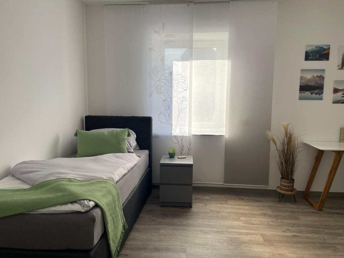 Wohnung Fuer Berufstaetige Hünfeld Exteriör bild